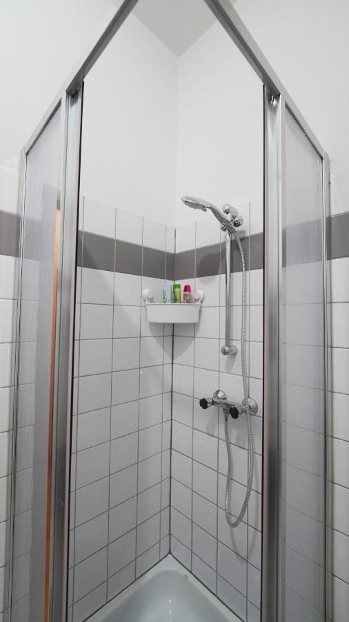Cozynite Premium Apartment Hernals 1 维也纳 外观 照片
